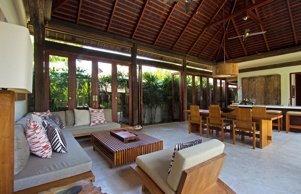 Villa Suar Drupadi Seminyak Buitenkant foto