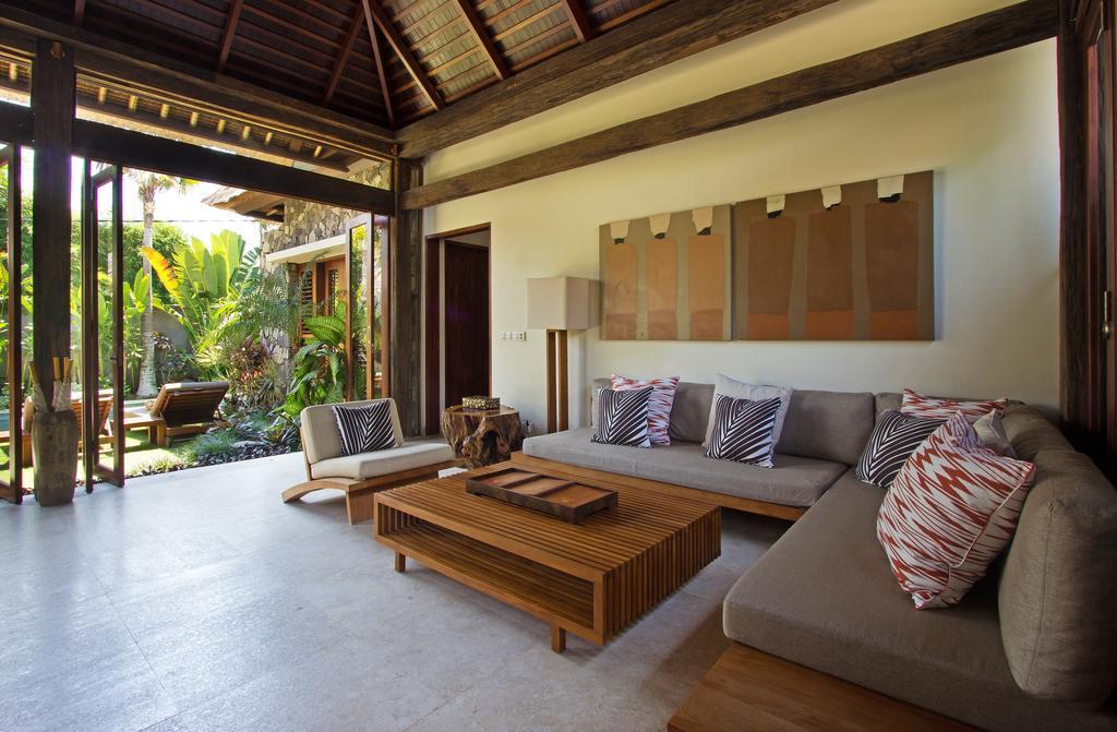 Villa Suar Drupadi Seminyak Buitenkant foto