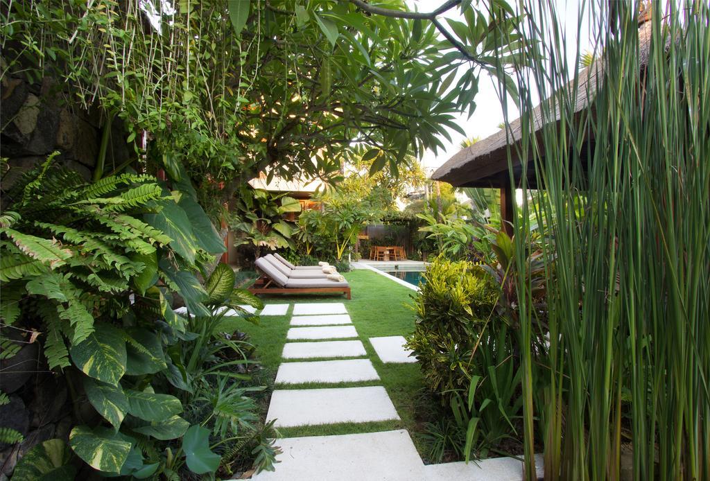 Villa Suar Drupadi Seminyak Buitenkant foto