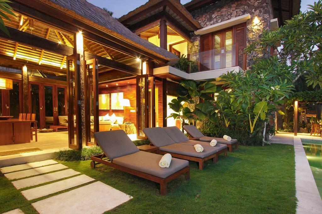 Villa Suar Drupadi Seminyak Buitenkant foto