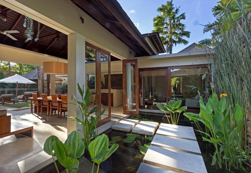 Villa Suar Drupadi Seminyak Buitenkant foto