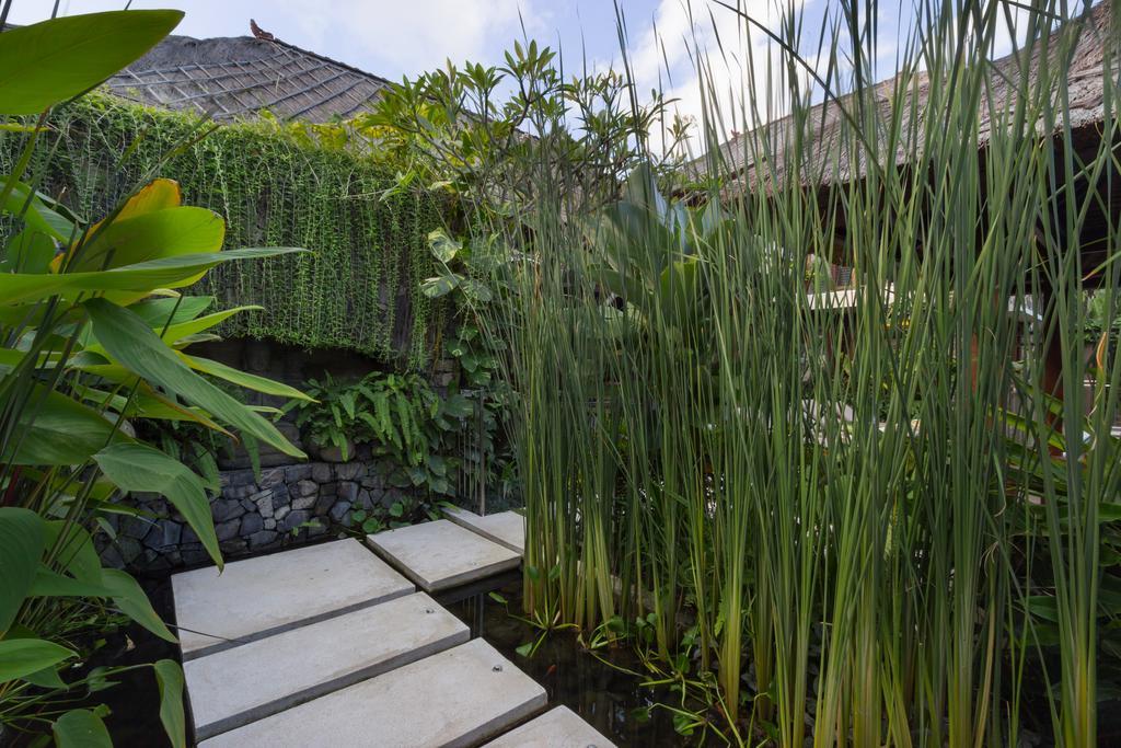 Villa Suar Drupadi Seminyak Buitenkant foto