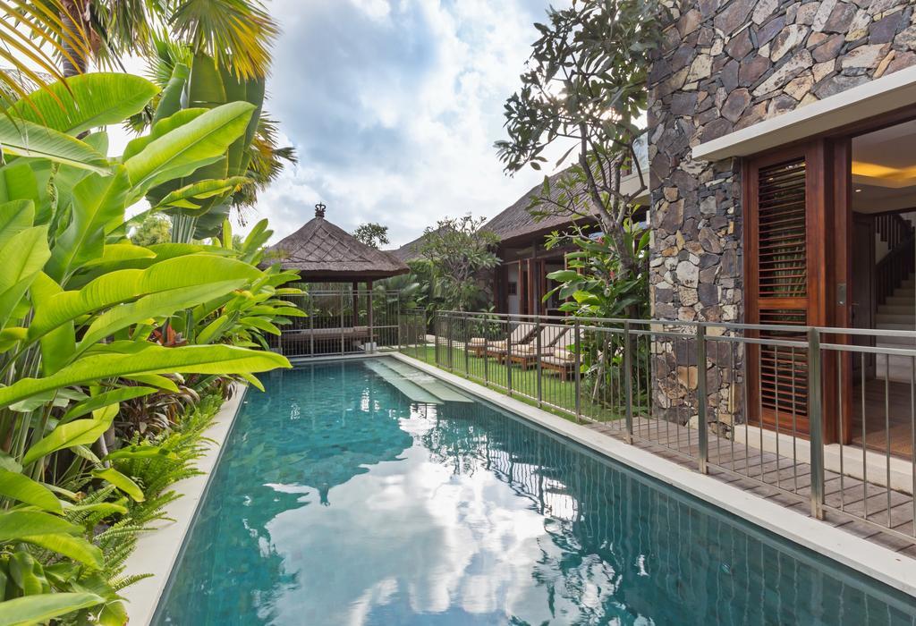 Villa Suar Drupadi Seminyak Buitenkant foto