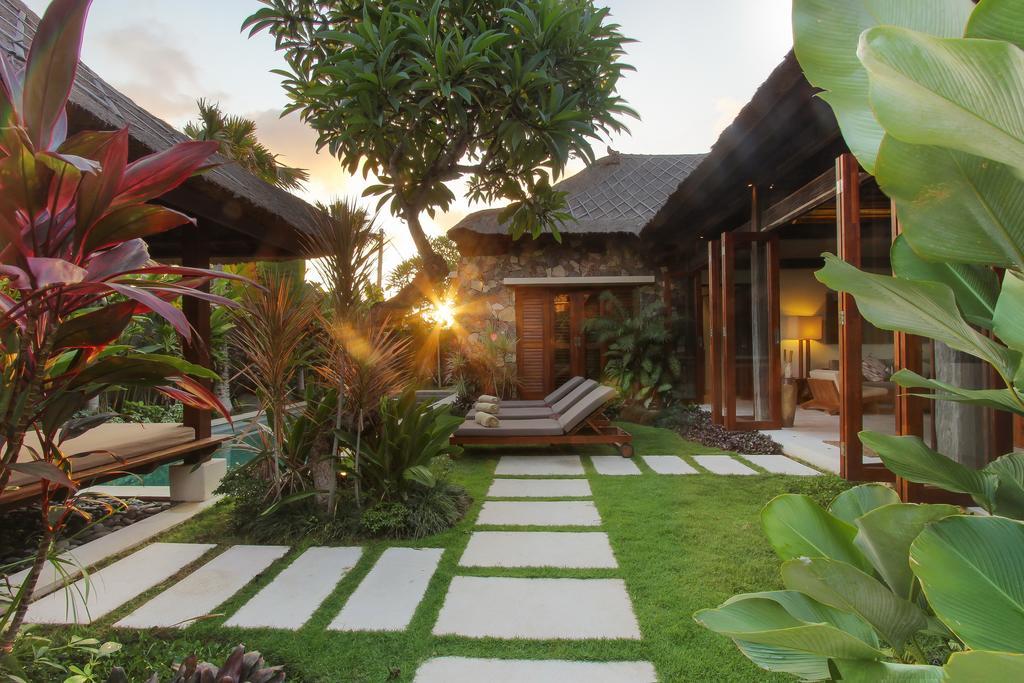Villa Suar Drupadi Seminyak Buitenkant foto
