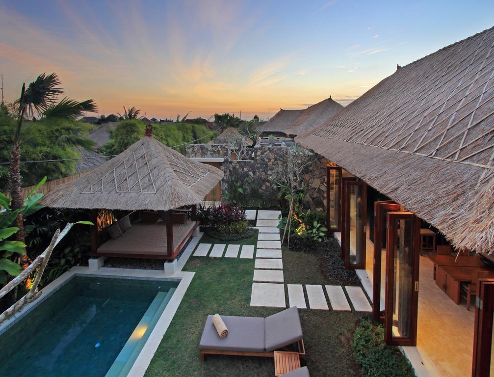 Villa Suar Drupadi Seminyak Buitenkant foto